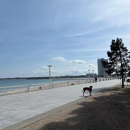 Kai45 - Strandapartment Mit Parkplatz & Balkon Lägenhet Lübeck