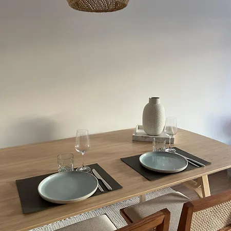 Kai45 - Strandapartment Mit Parkplatz & Balkon * Lübeck